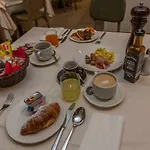 Petit Palais بيريوِل تْشيرفينيا