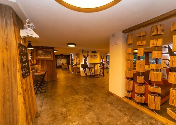 Hotel Petit Palais 3*