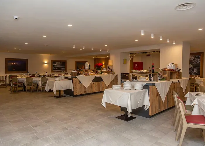 Hotel Petit Palais 3*